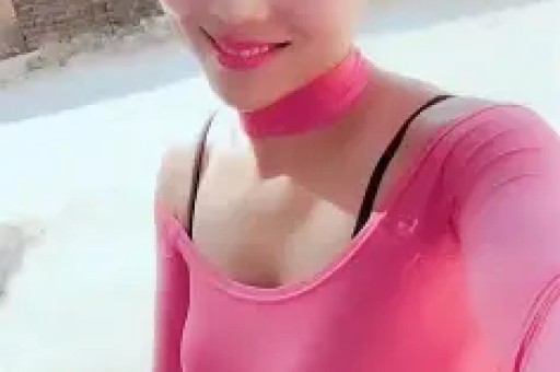 玩山姆托举梗妈妈被禁言30天前脚道歉后脚带货